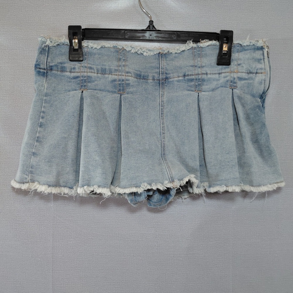 Almost Famous Y2K Denim Micro Mini Pleated Skort Skirt Mall Girl LG Light Wash
